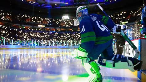 winnipeg jets betting odds|Winnipeg Jets at Vancouver Canucks odds, picks and predictions.